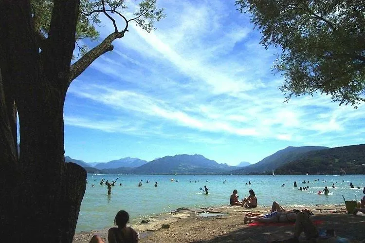 Apartament La Roseraie Du Lac Annecy